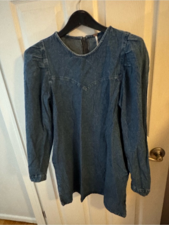 Free People Dresses & Skirts - Free People Denim Blue Long Sleeve Mini Dress